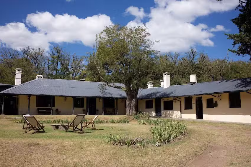 Dos Lunas Horse Riding Lodge