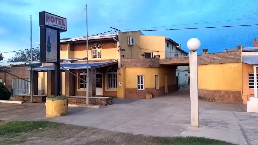 El Alamo Hotel comedor