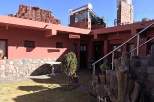 El Cardon Hospedaje – Huacalera