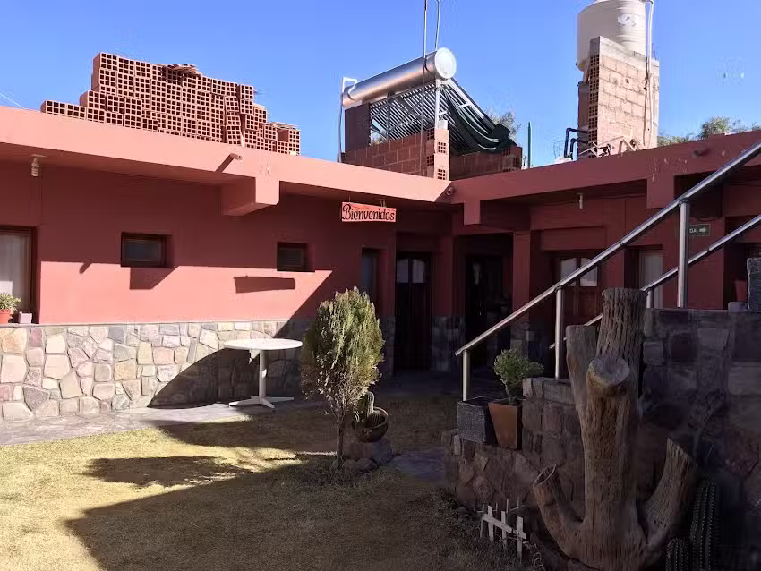El Cardon Hospedaje – Huacalera