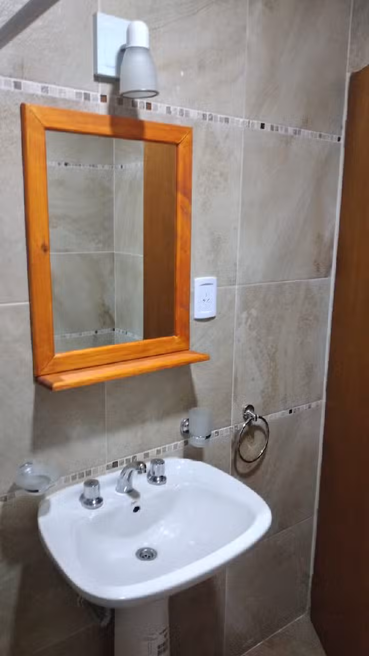 “El SHADDAI” Hotel