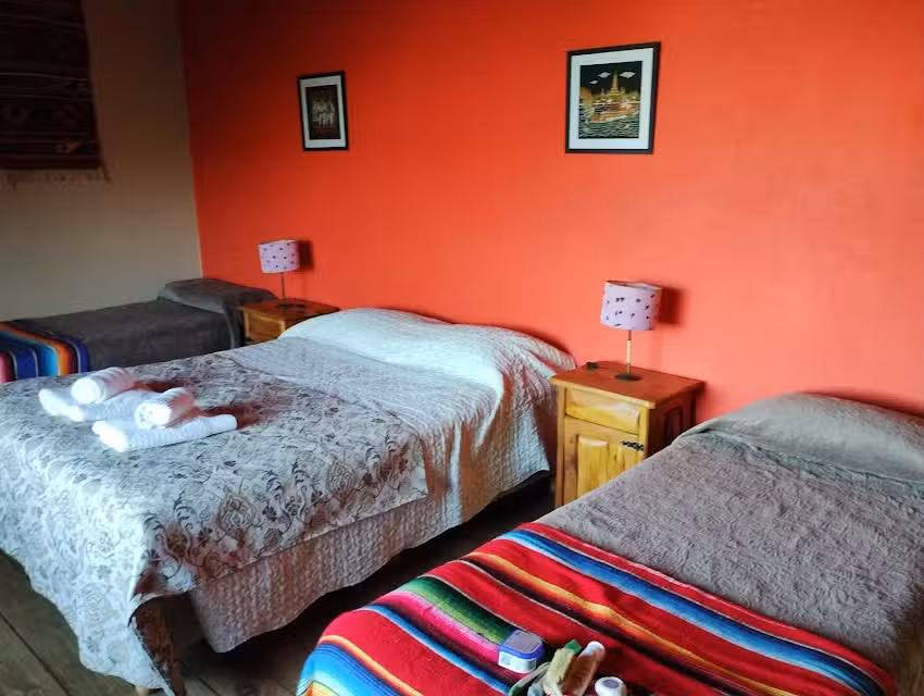 “El Solar del Mahuida & La Leyenda” Cabañas & Hostería