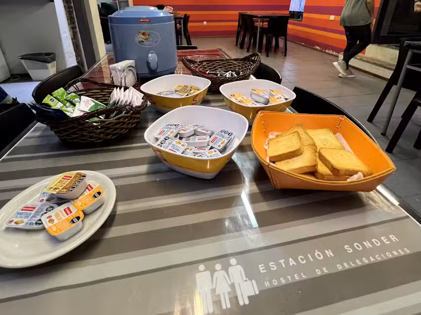 Estación Sonder: hostel para delegaciones