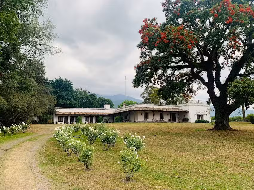 Estancia El Manantial del Milagro