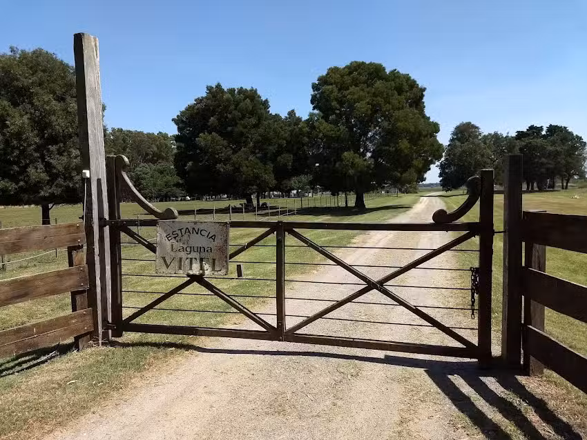 Estancia Laguna Vitel