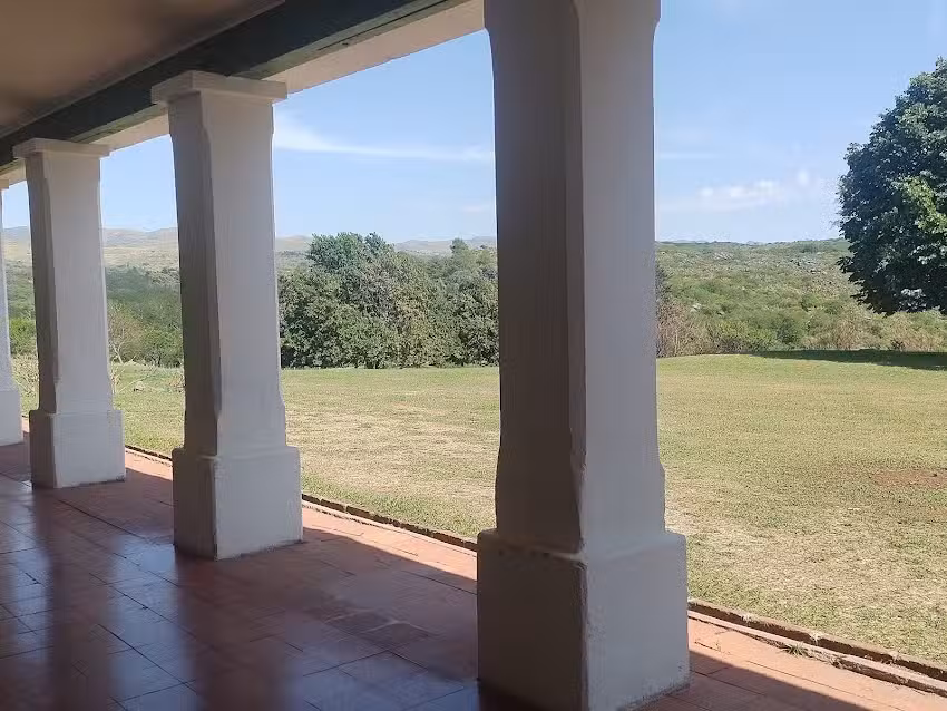Estancia Puerta Del Alto- La Pampa