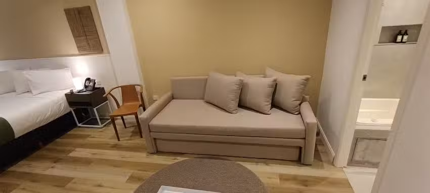 Gardi Hotel & Suites