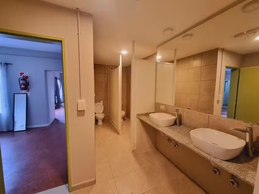 GUANACO HOSTEL