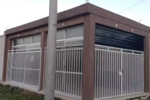 Hospedaje BellaVilla (con salón de reuniones)