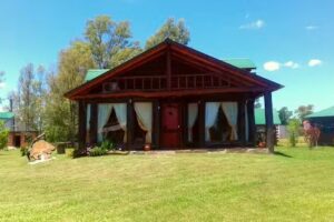 Hospedaje – Cabañas “La Rústica”