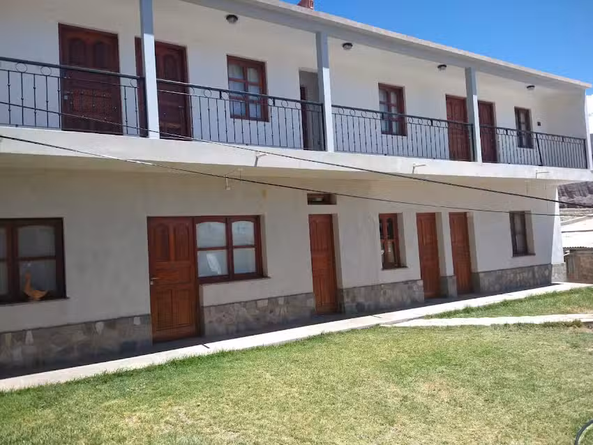 HOSPEDAJE CASA DEL TATA