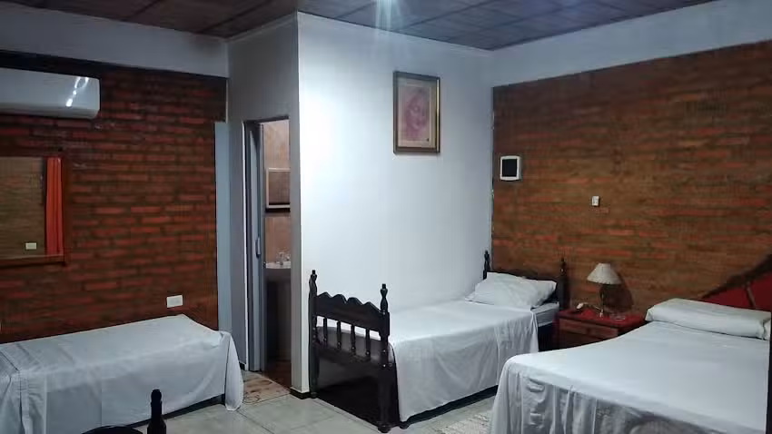 Hospedaje “La legua”