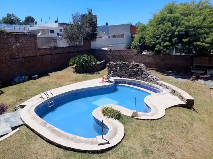 Hospedaje La Redonda