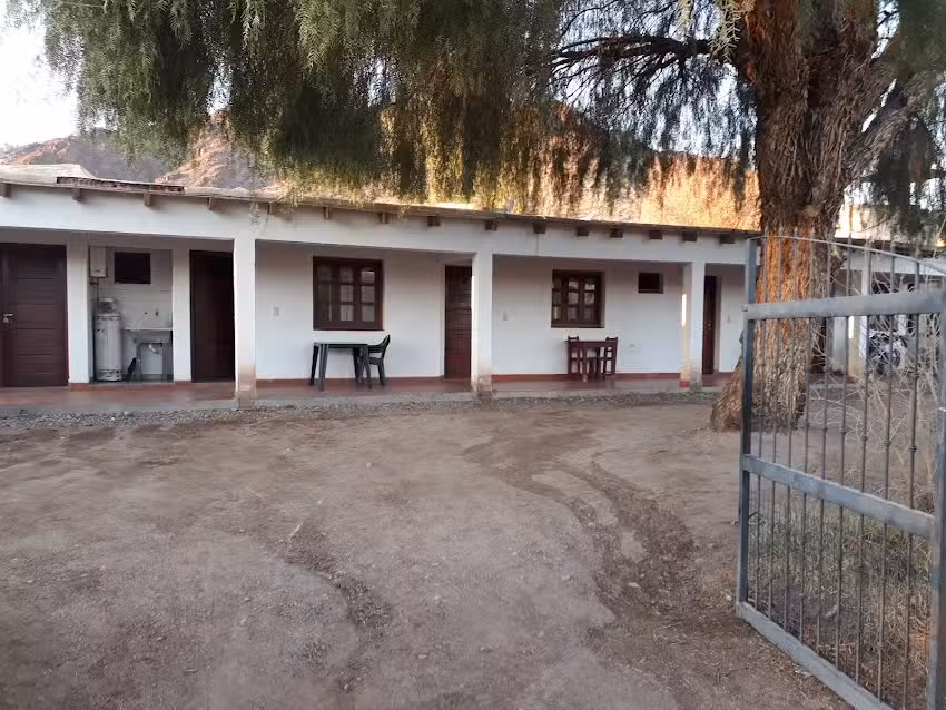 Hospedaje Las Tinajas