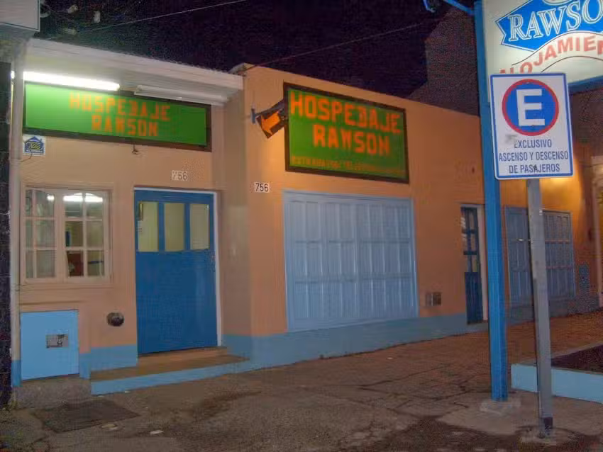 Hospedaje Rawson