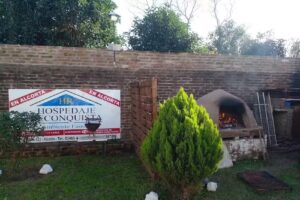 Hospedaje Reconquista