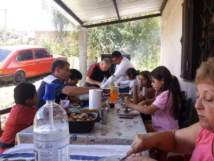 Hospedaje y Patio de Comida Victoria Calderon