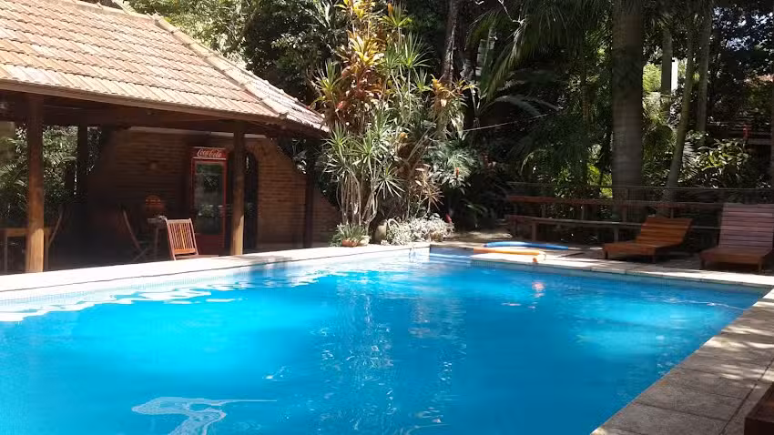 Hostal del Bosque SA