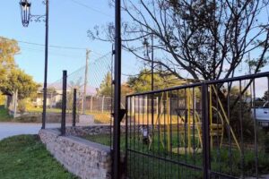 Hostal Los Faroles Chicoana