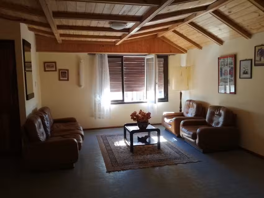 Hostal POLO