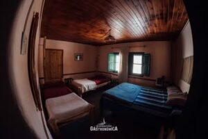 Hostel Barreal & Cóndor Expediciones