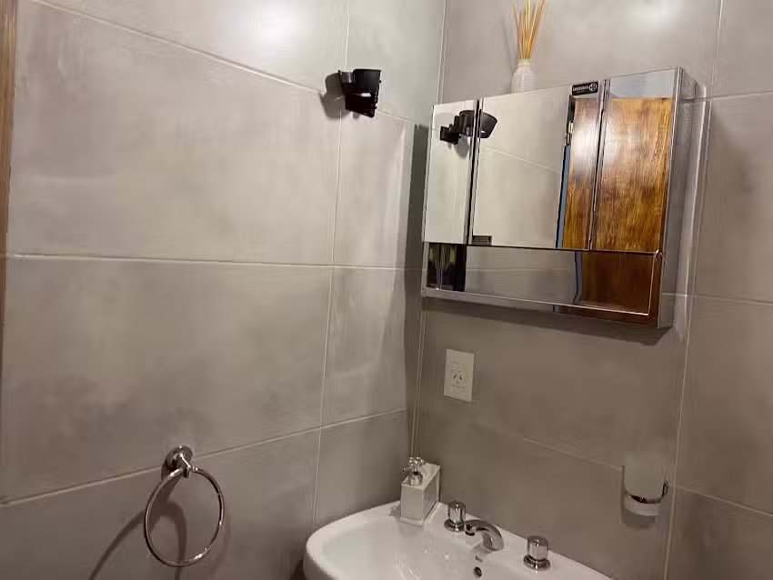 Hostel & Departamentos Kaiken