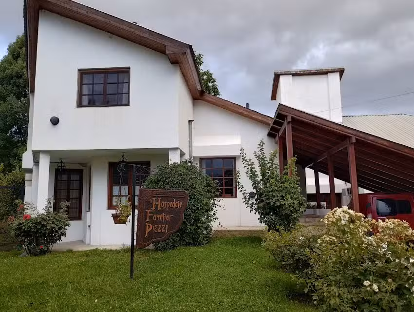Hostel Pezzi