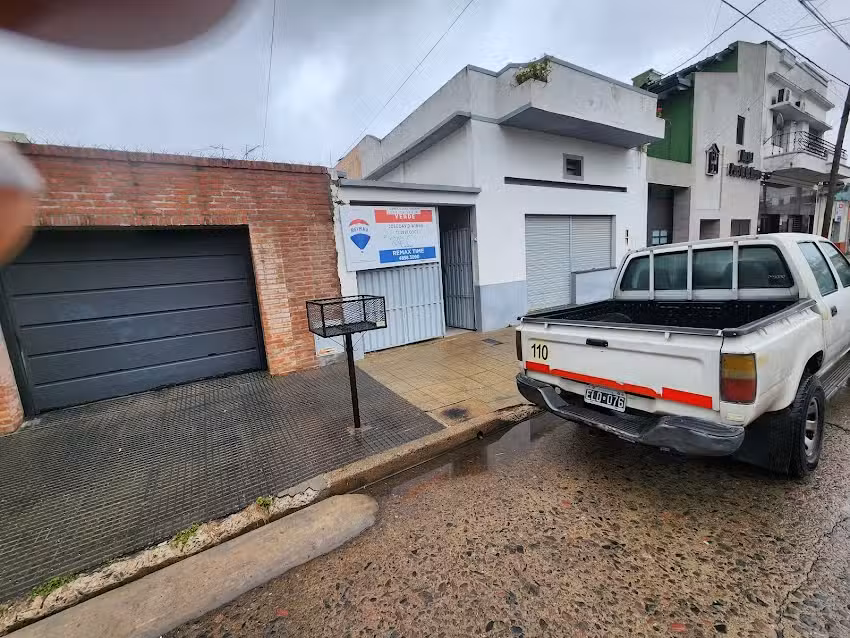 Hostel Puerta de hierro