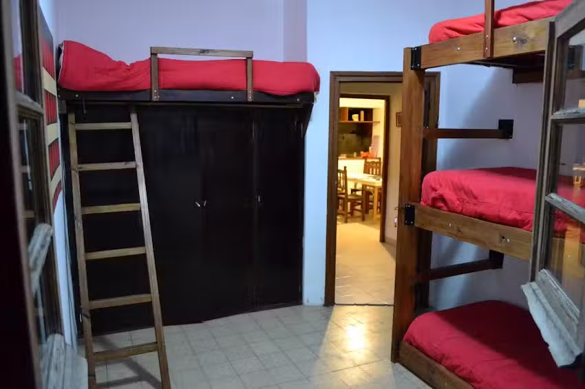 Hostel Ruta 76