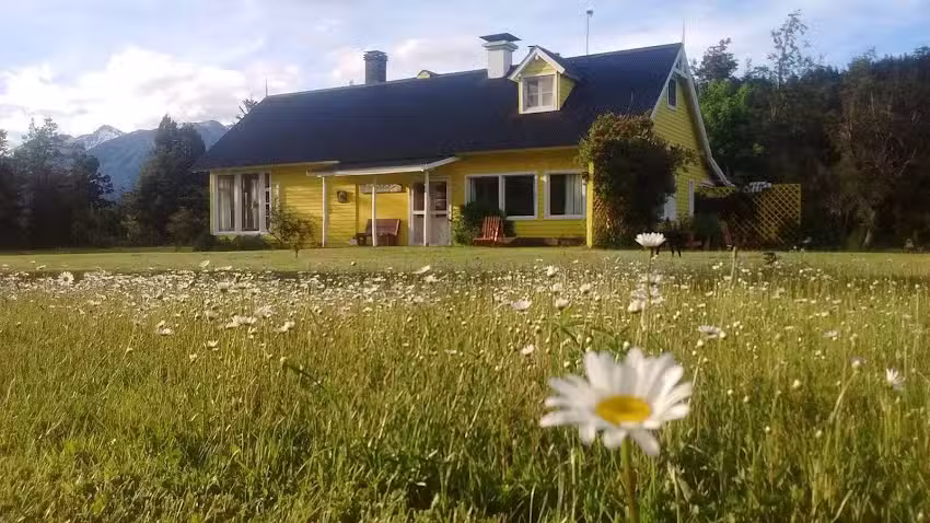 Hostería del Pedregoso, Lago Cholila