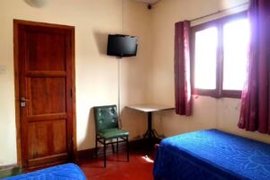 HOSTERIA “EL PALENQUE”