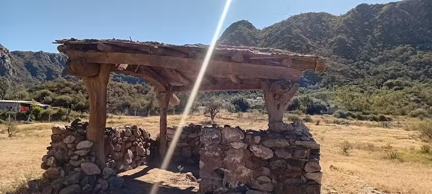 Hosteria “Solar Del Caudillo”