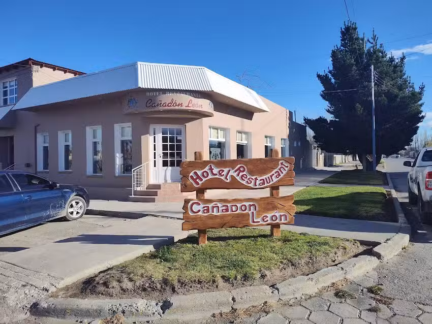 Hostería y Comedor – Cañadón Leon