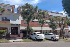 HOTEL 2001 – S.T.M.L.M.