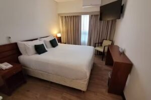 Hotel “6 DE OCTUBRE”