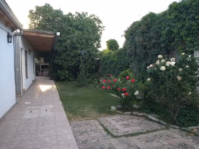 Hotel Alhambra en General Alvear, Mendoza