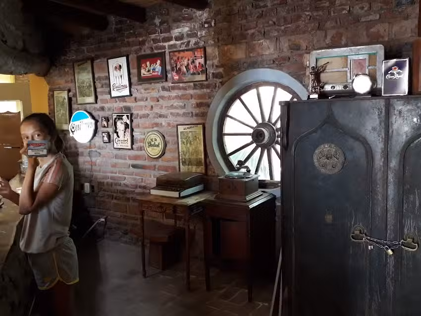 HOTEL ARROYO LOS LEONES