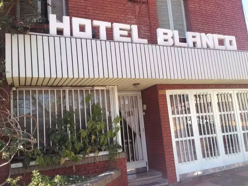 Hotel Blanco