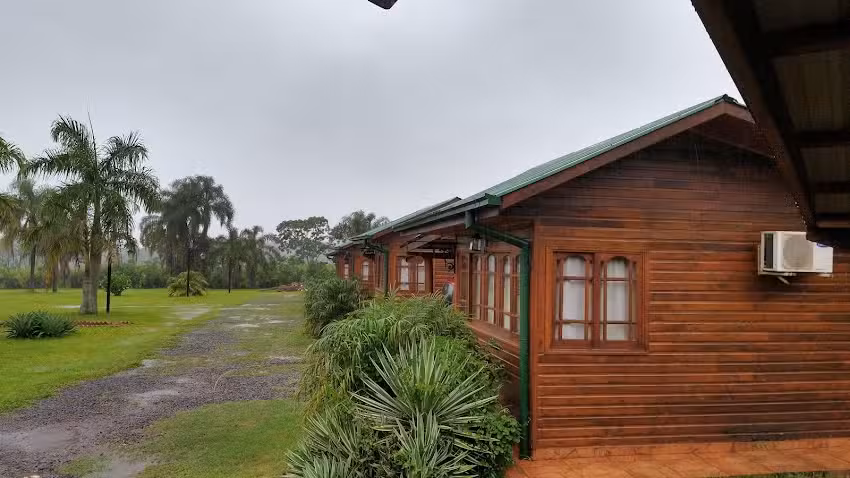 Hotel Cabañas del Prado