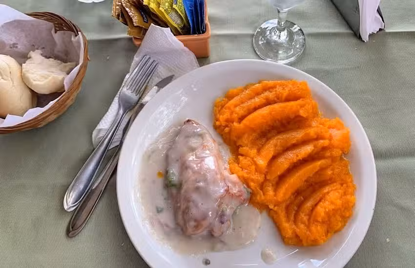 Hotel Cerro Colorado