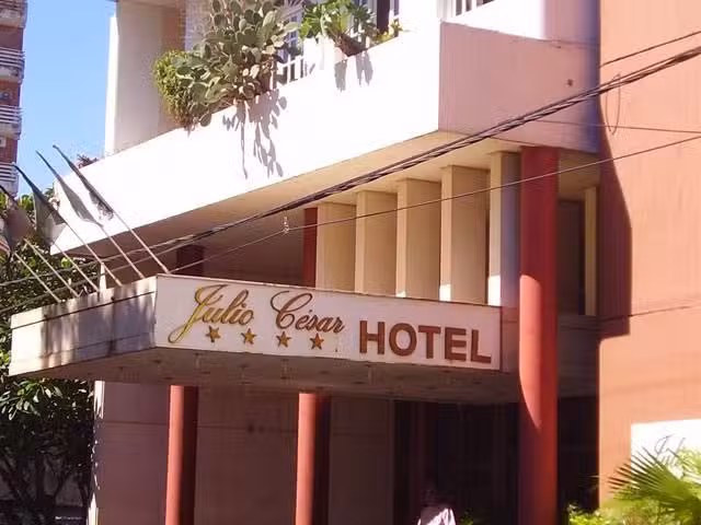 Hotel Julio Cesar