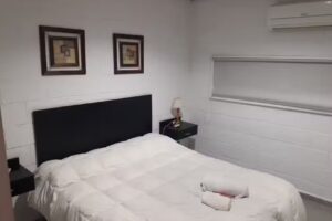 Hotel la calle del Algarrobo