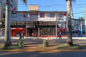 Hotel La Gran Manzana Iguazu