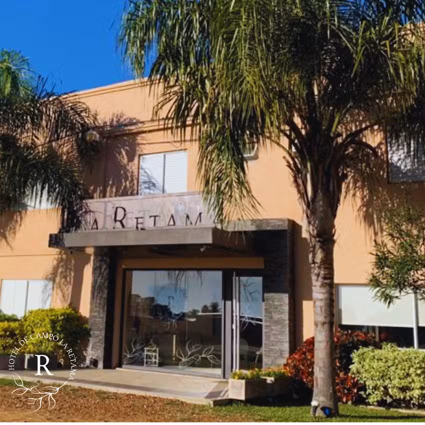 Hotel La Retama