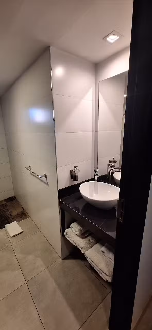 Hotel M
