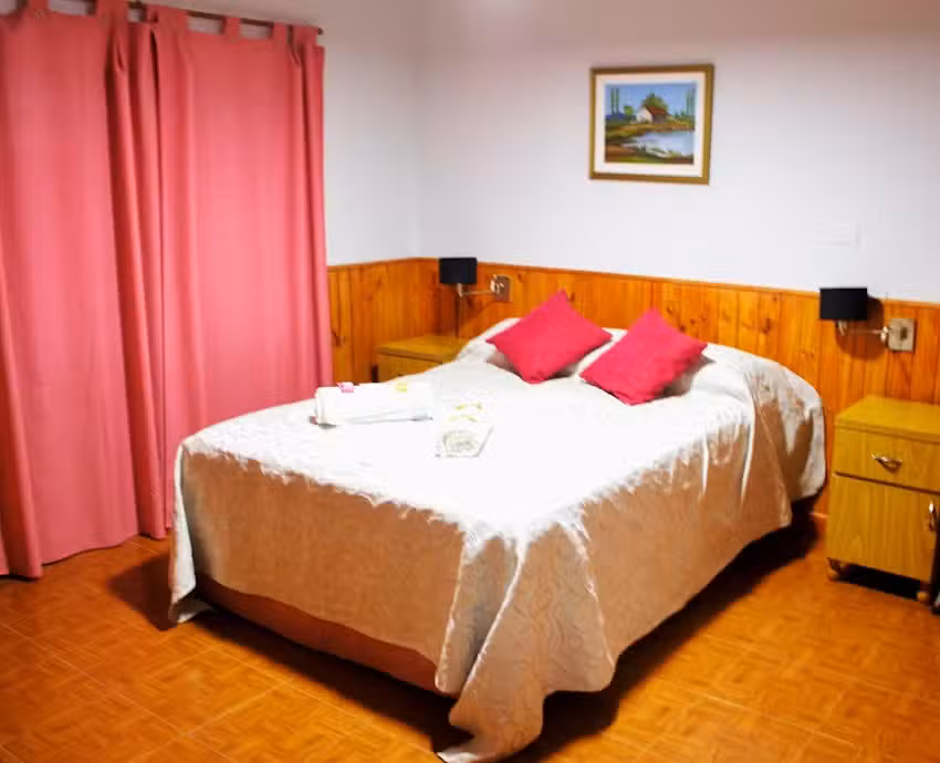 Hotel Municipal San Carlos Minas