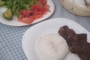 Hotel Odeon _hotel por día (mensual solo estudiantes universitarios)