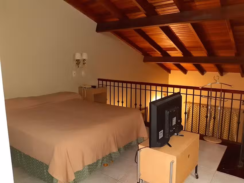 Hotel Pórtico Norte