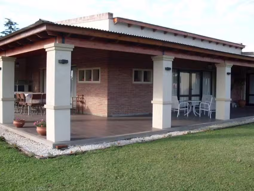 Hotel “Puesta del Sol”