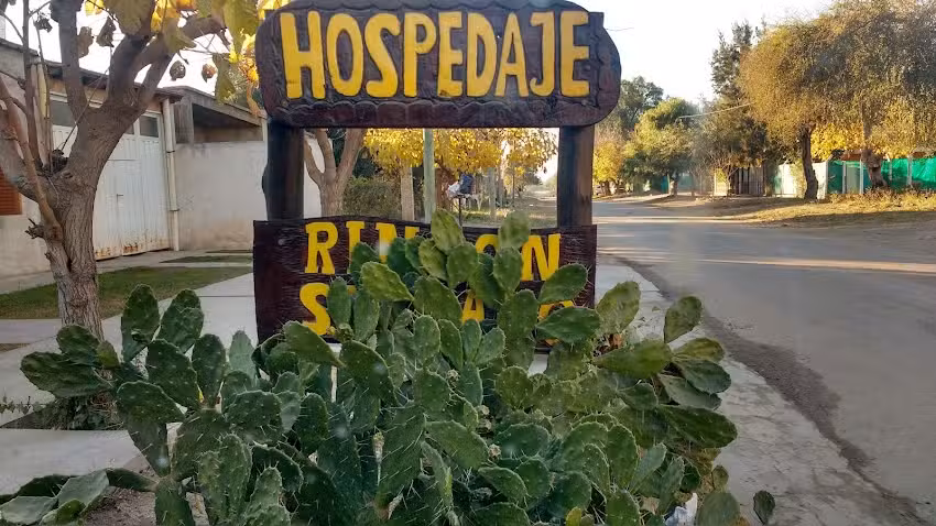 Hotel Rincón Serrano